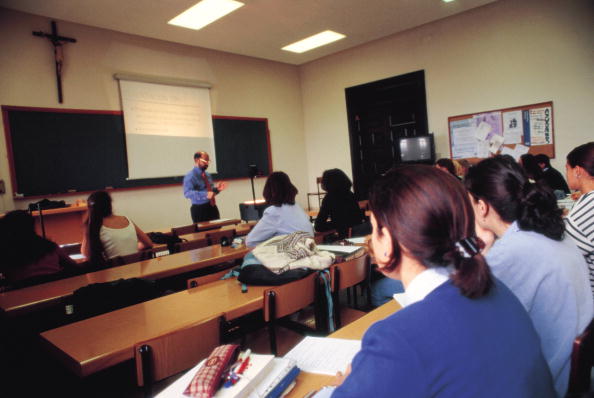 faculdade-sala-de-aula.jpg