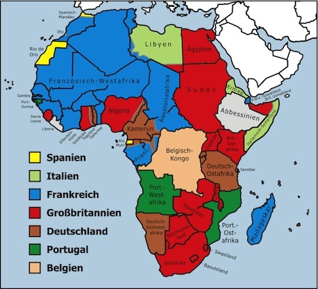 Para definir que país ficaria com cada parte dos territórios dominados, em 1885 as principais potências europeias se reuniram na Conferência de Berlim. O evento marcou uma completa reorganização das fronteiras da África, dividindo o território entre si em áreas de influência e exploração. Menos de trinta anos depois,  Inglaterra, França, Alemanha, Bélgica, Itália, Espanha e Portugal já haviam conquistado e repartido entre si 90% da África. Isso é o equivalente a pouco mais de três vezes a área do Brasil. (Foto: Wikimedia Commons)