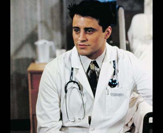 Dr. Drake Ramoray da novela Days Of Our lives, que aparece na série Friends. Dr. Drake Ramoray da novela Days Of Our lives, que aparece na série Friends.