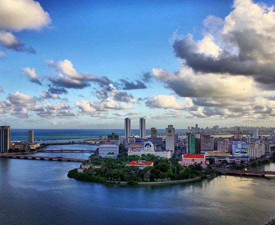 9º lugar - RECIFE (PE) - 1.555.039