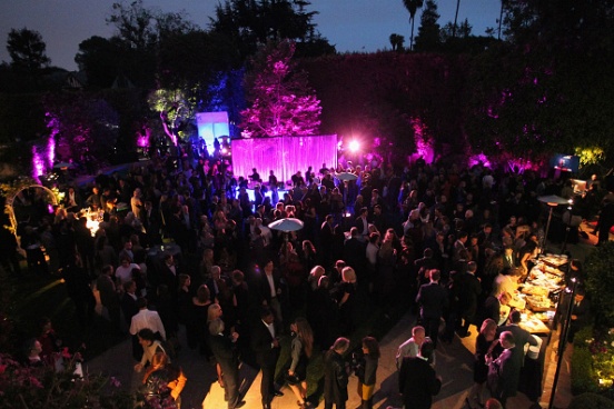 <strong>4 - Programação de celebridade no final de semana. </strong>Você estudou a semana toda, esperando o sábado. Faz uma programação de arrasar. Shopping à tarde, festa à noite. Isto no sábado e domingo. Ok, você precisa se divertir, mas será que reservar um período para estudar não vale a pena? Lembre-se, é só um ano de preparação. <strong>4 - Programação de celebridade no final de semana. </strong>Você estudou a semana toda, esperando o sábado. Faz uma programação de arrasar. Shopping à tarde, festa à noite. Isto no sábado e domingo. Ok, você precisa se divertir, mas será que reservar um período para estudar não vale a pena? Lembre-se, é só um ano de preparação.