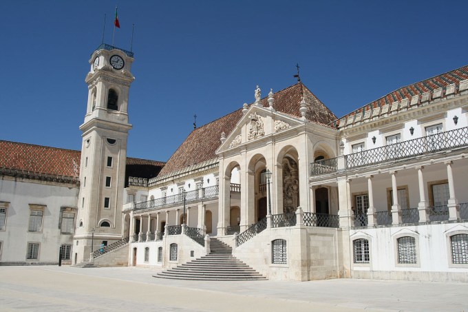 faculdade-direito-coimbra