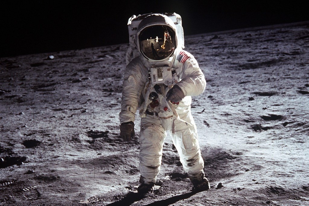 Guerra Fria – Corrida espacial – Aldrin Apollo 11 homem pisando na lua