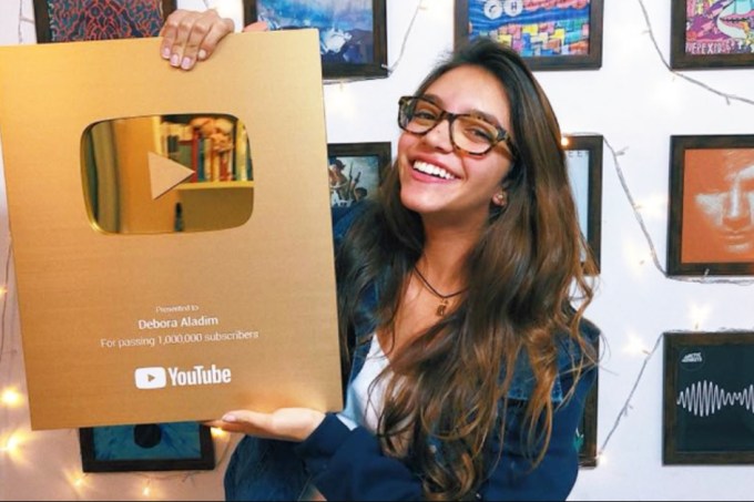 Débora Aladim player de ouro no YouTube divulgação