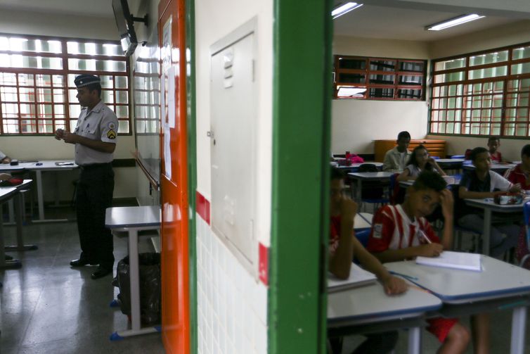 Escola civico-militar em Brasília